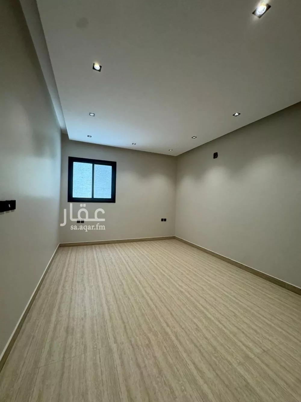 4 bedroom floor in Al Aridh 3