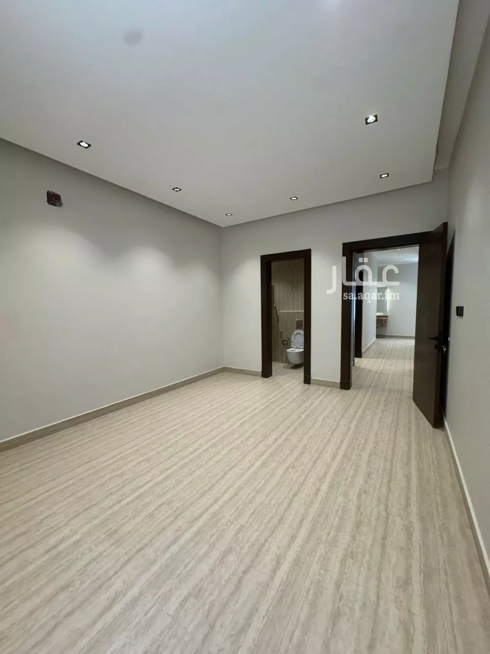 4 bedroom floor in Al Aridh 4