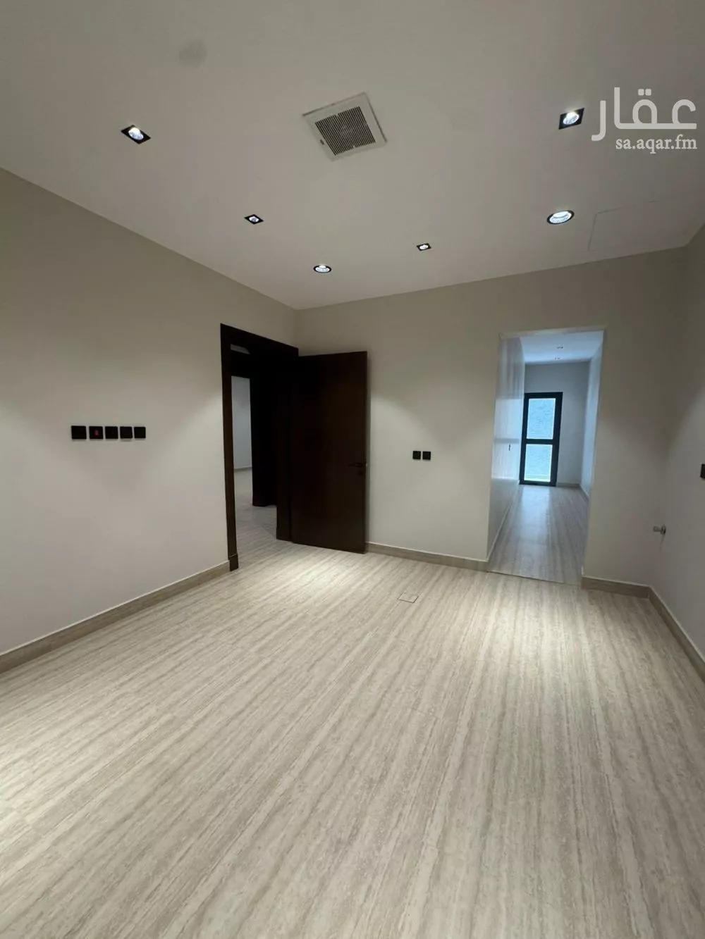 4 bedroom floor in Al Aridh 7