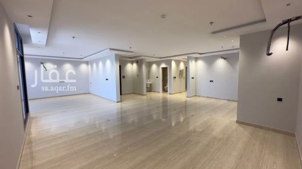 2 bedroom apartment in Al Sakb 16