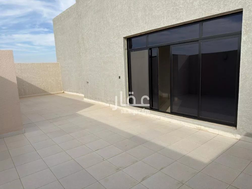 2 bedroom apartment in Al Sakb 18