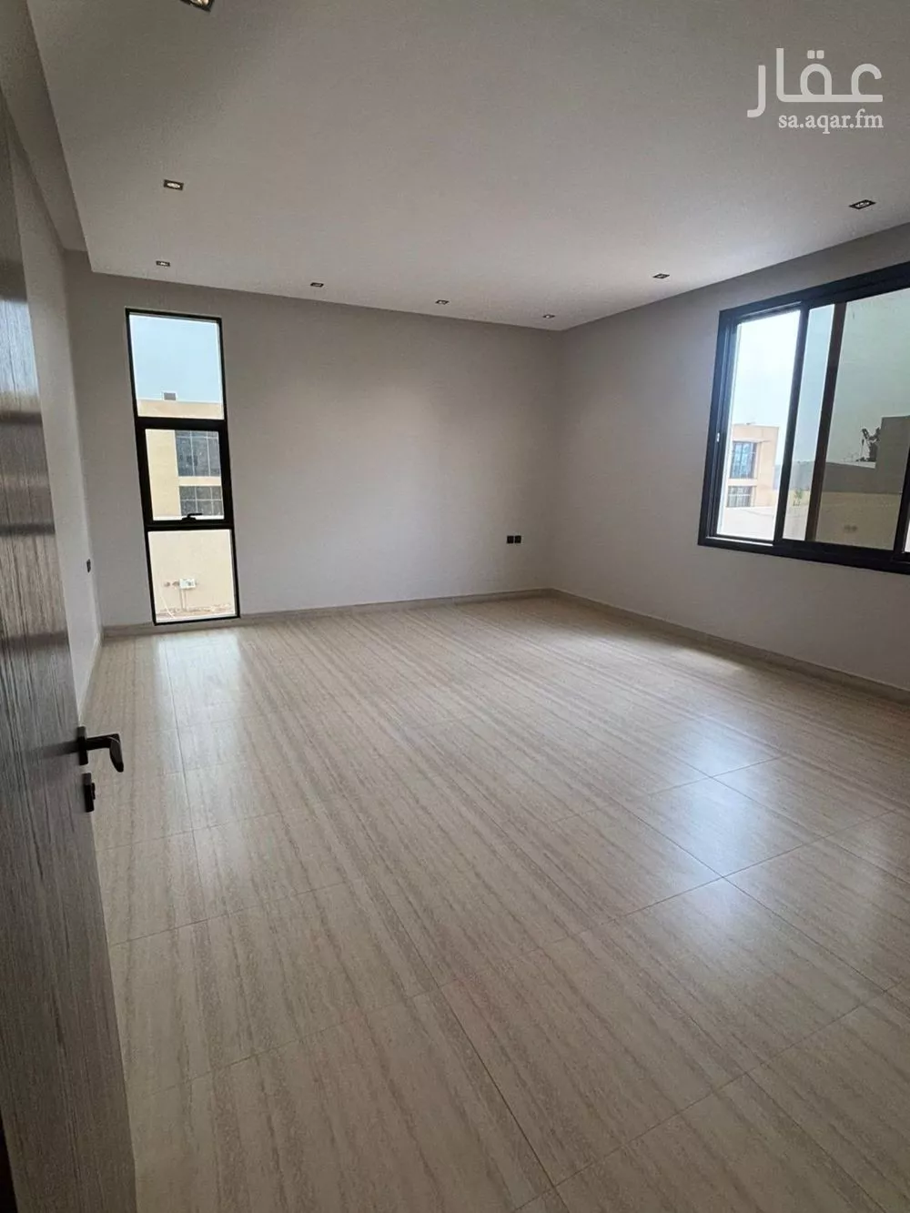 4 bedroom floor in Al Aridh 6