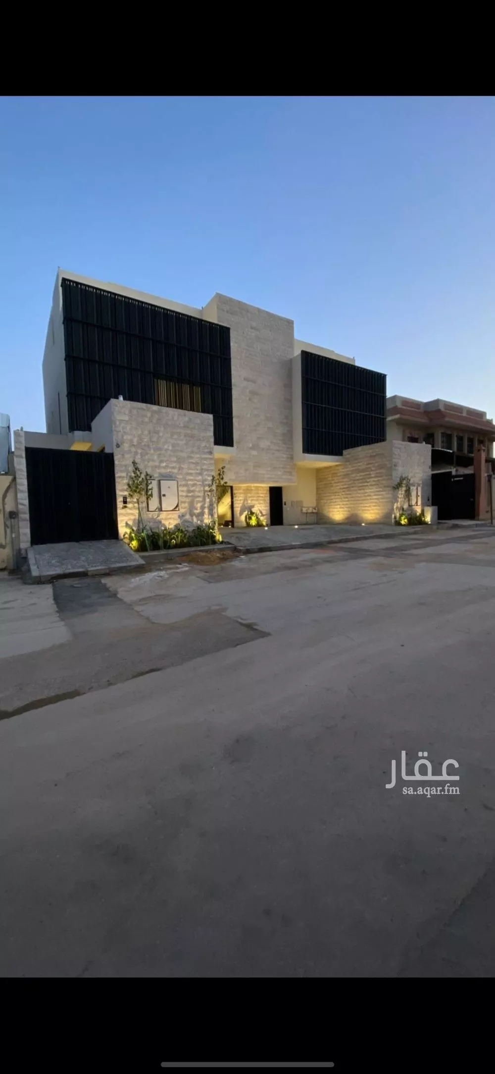 3 bedroom floor in As Suwaidi 4
