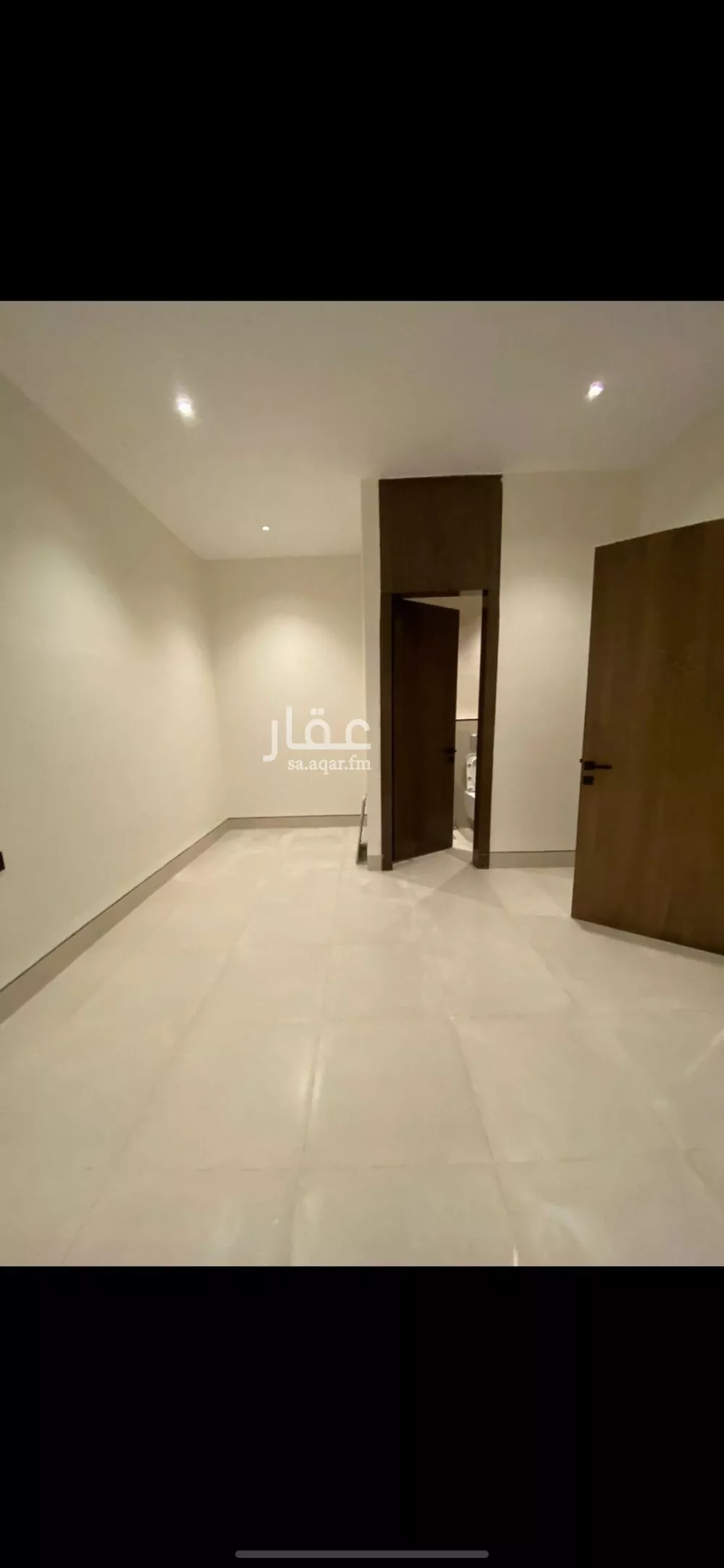 3 bedroom floor in As Suwaidi 7