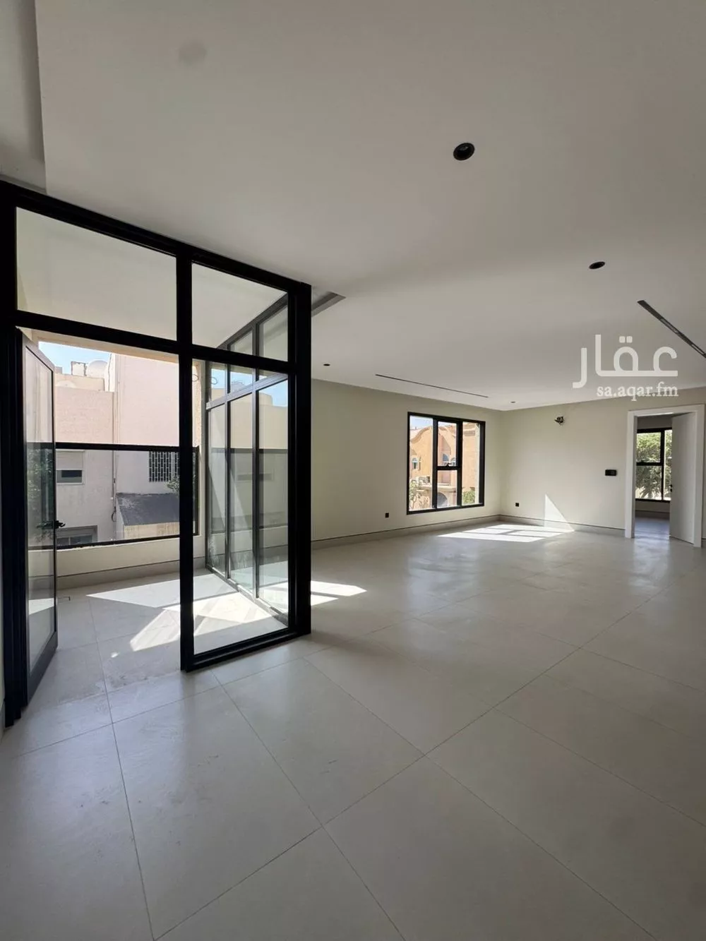 دور 4 غرف في الملك فهد 4