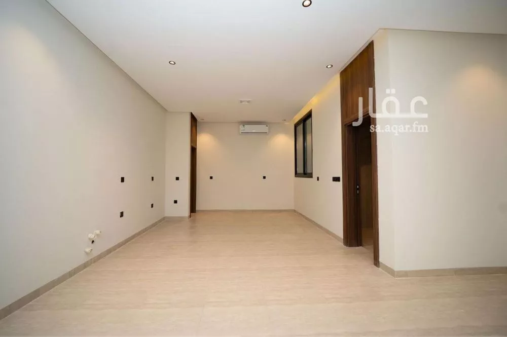 6 bedroom floor in Al Olaya 2