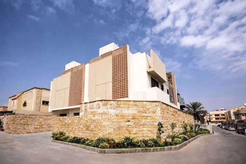 3 bedroom floor in Al Olaya 5
