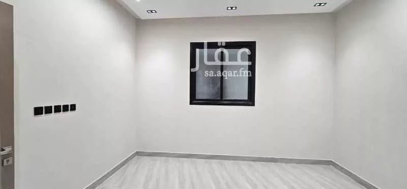دور 5 غرف في طيبة 8