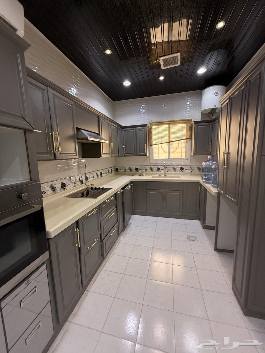 4 bedroom apartment in Dhahrat Laban 14