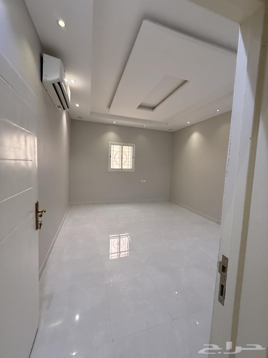 4 bedroom apartment in Dhahrat Laban 5