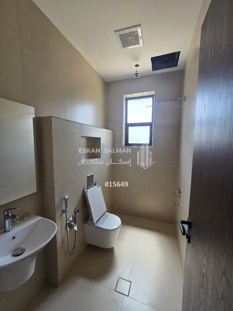 6 bedroom apartment in Al Yarmouk, Riyadh 7
