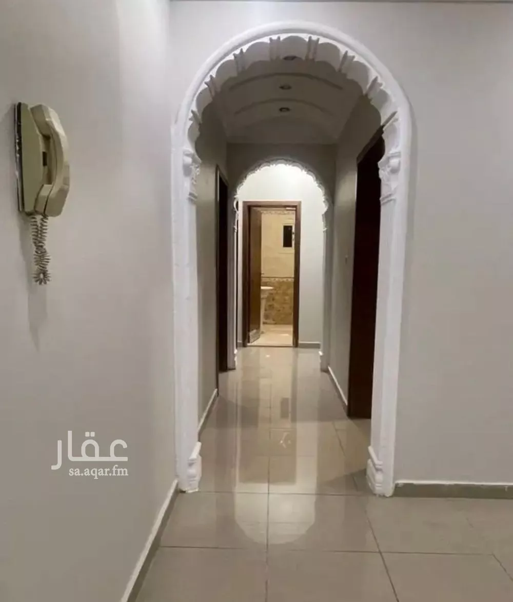 شقة 4 غرف في الزهراء 9