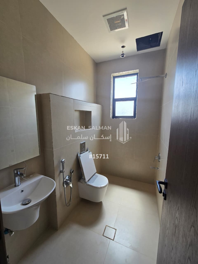 6 bedroom apartment in Al Yarmouk, Riyadh 9