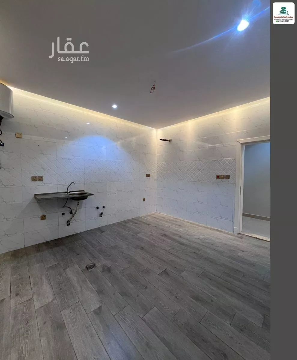دور 4 غرف في الزمرد 8