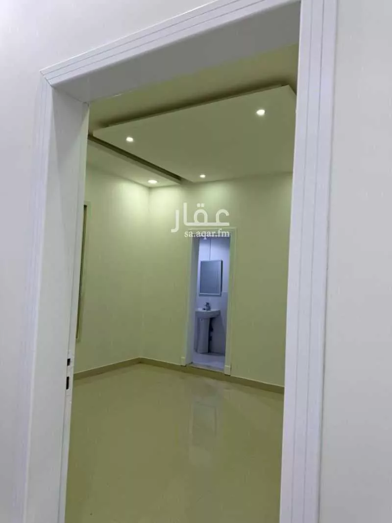 2 bedroom floor in Al Aridh 7