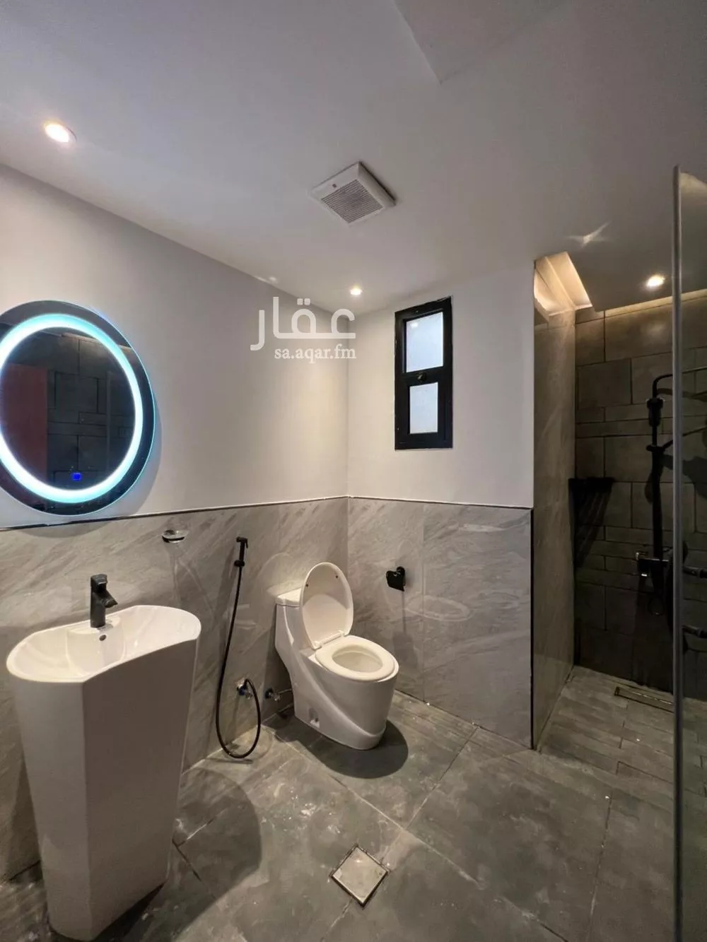 شقة 3 غرف في العارض 16