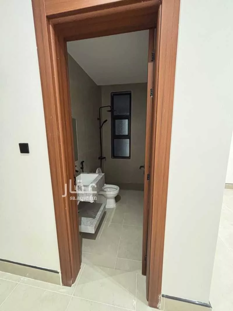 5 bedroom floor in Okaz 5