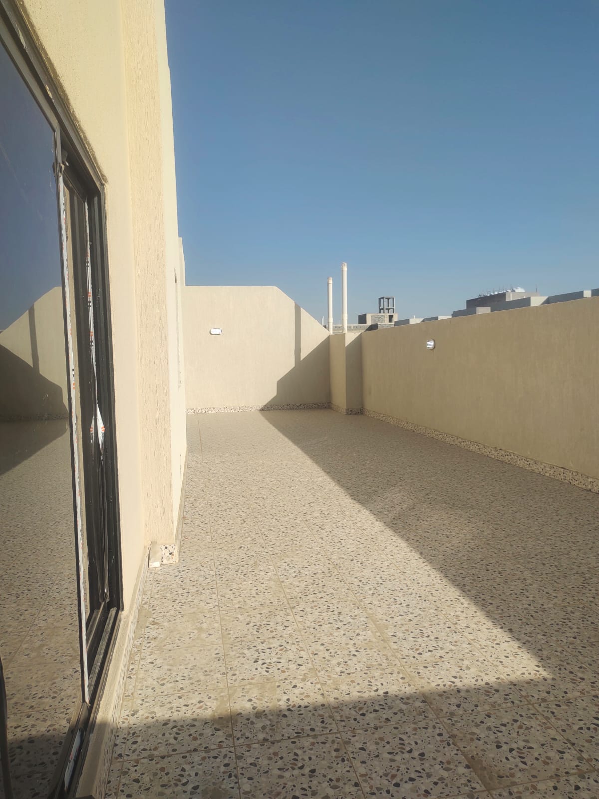 6 bedroom apartment in Al Marwa 14