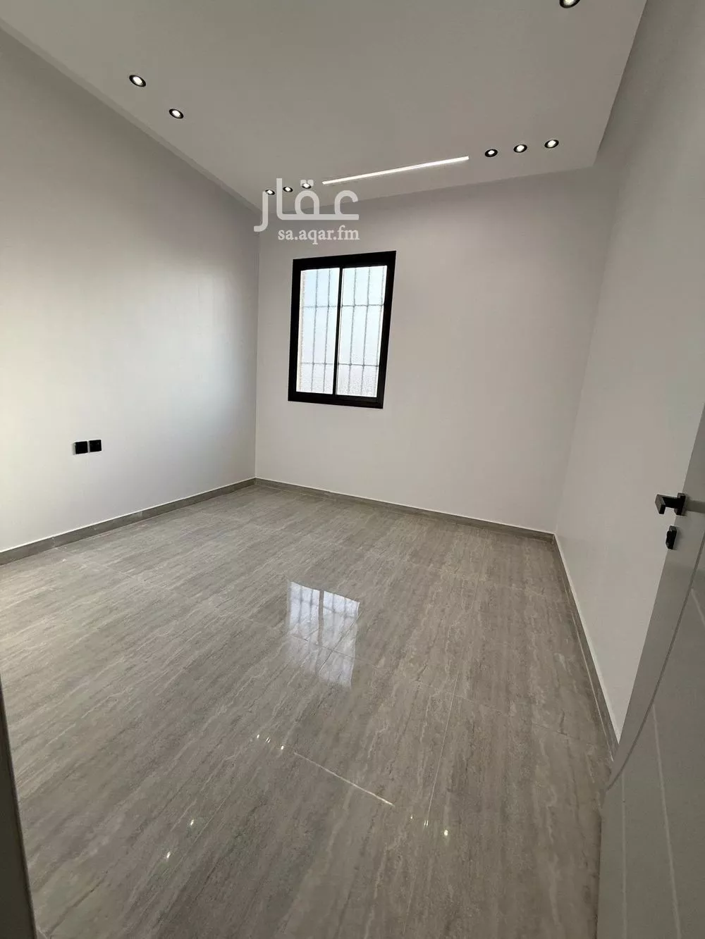 شقة 4 غرف في ظهرة نمار 11
