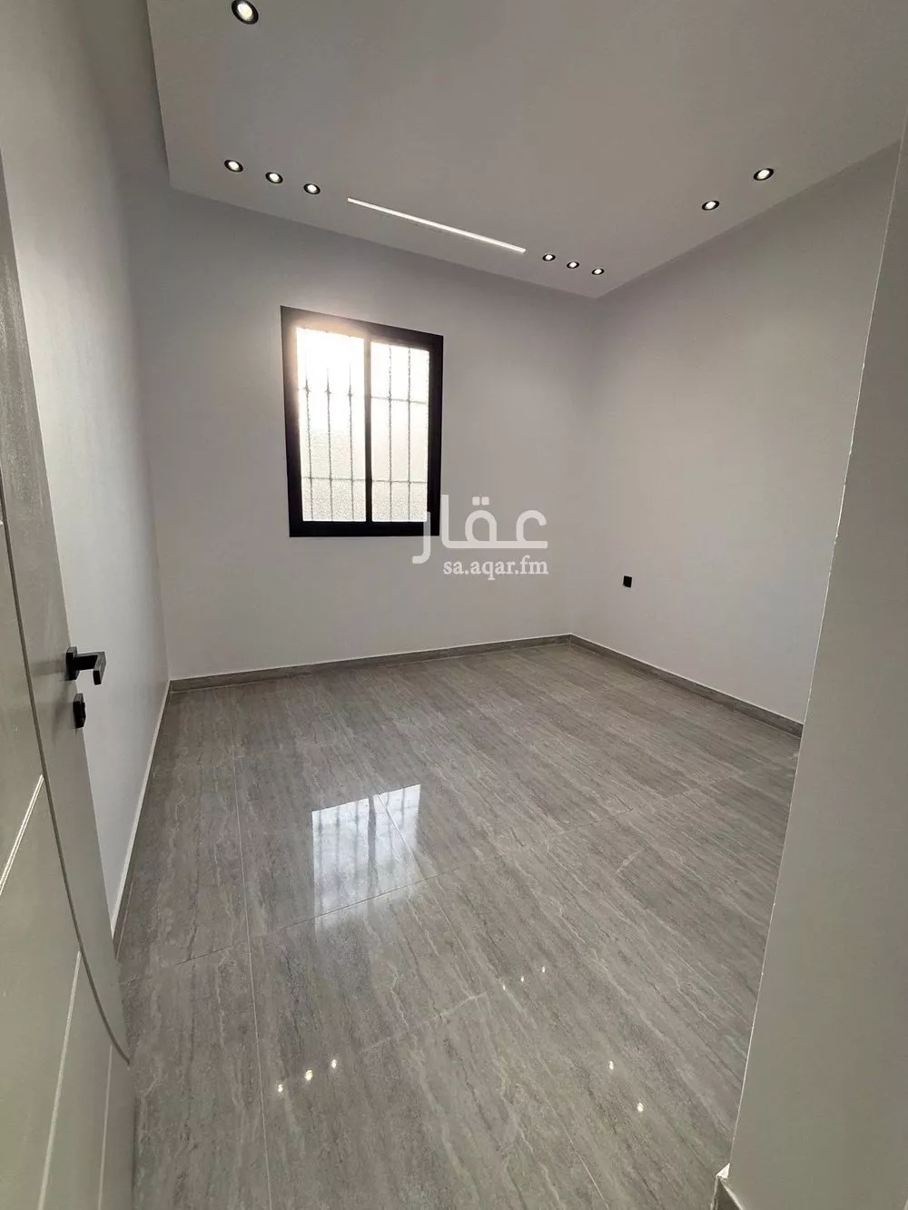 شقة 4 غرف في ظهرة نمار 4