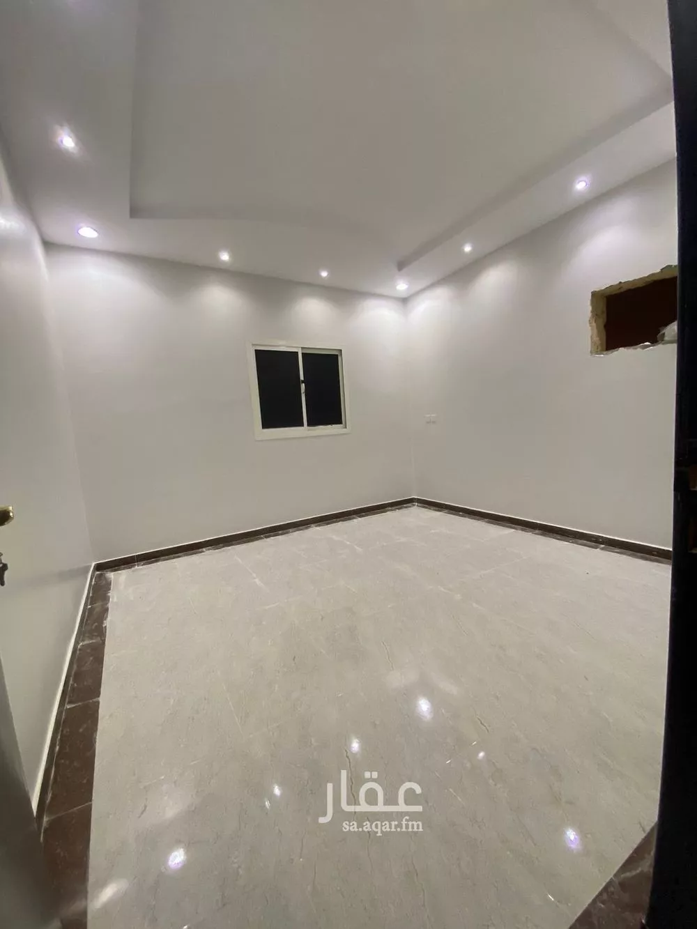 فيلا 5 غرف في الرمال 2