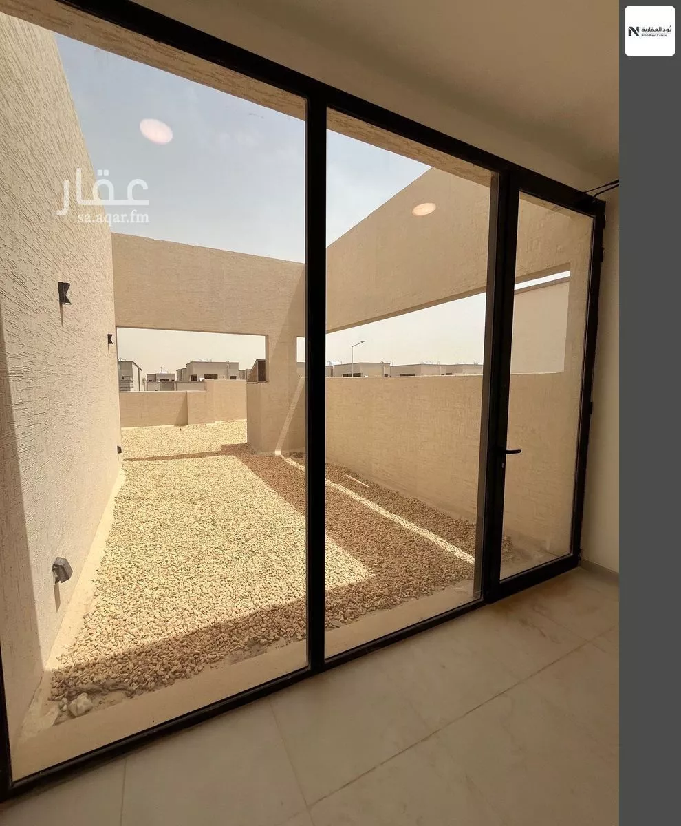 فيلا 5 غرف في العارض 19