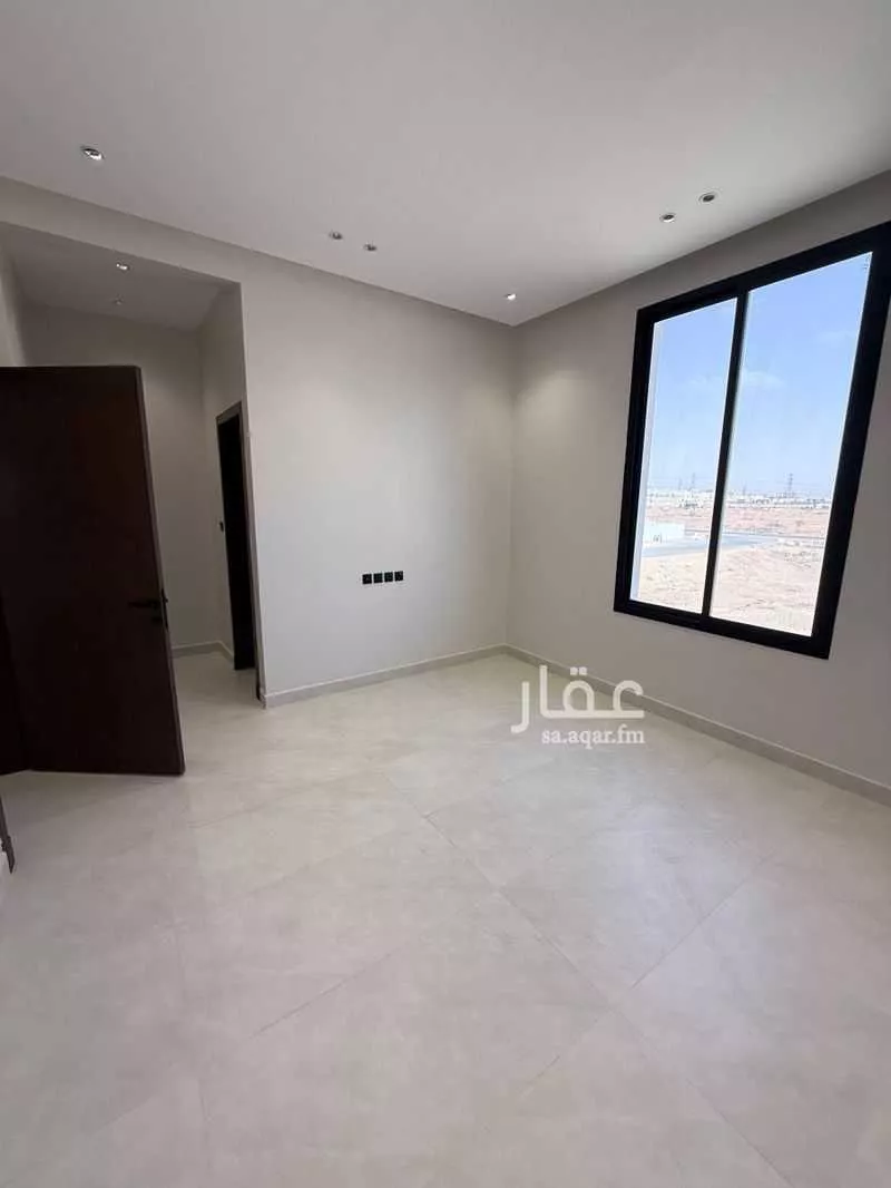 فيلا 4 غرف في الرمال 4
