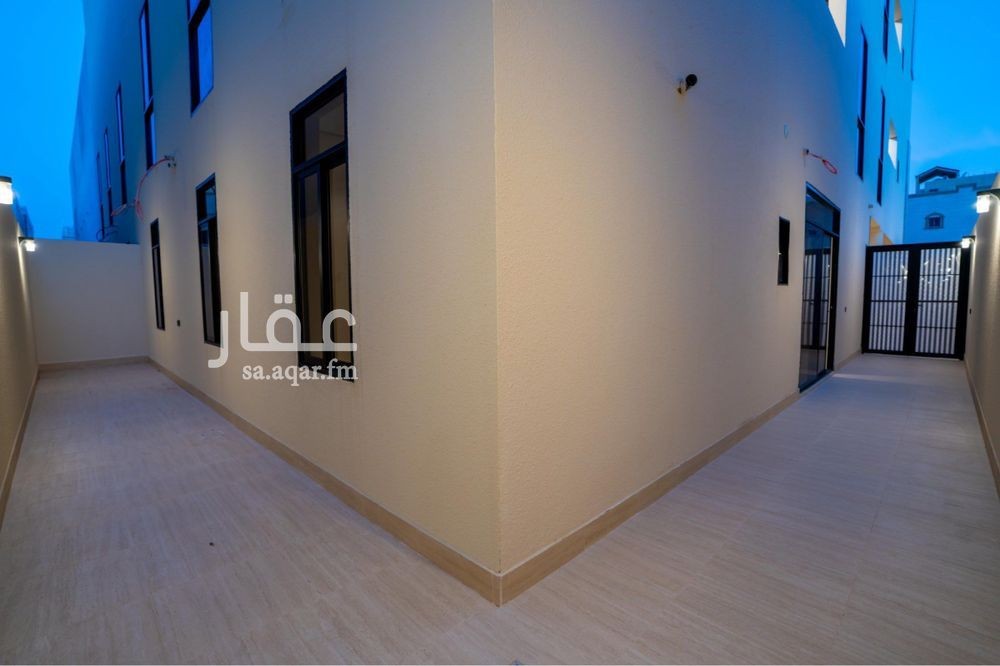 3 bedroom apartment in Al Yarmouk 2
