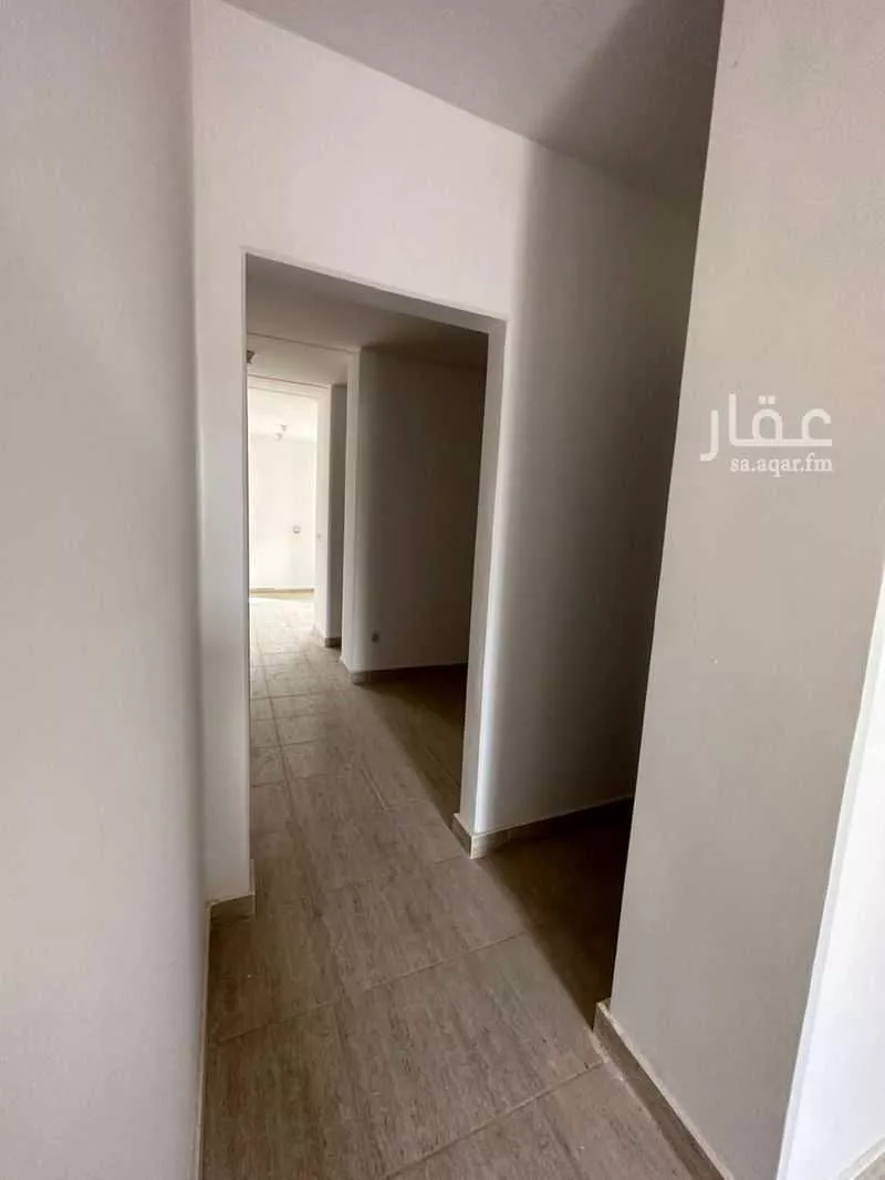 فيلا 7 غرف في الرياض 8