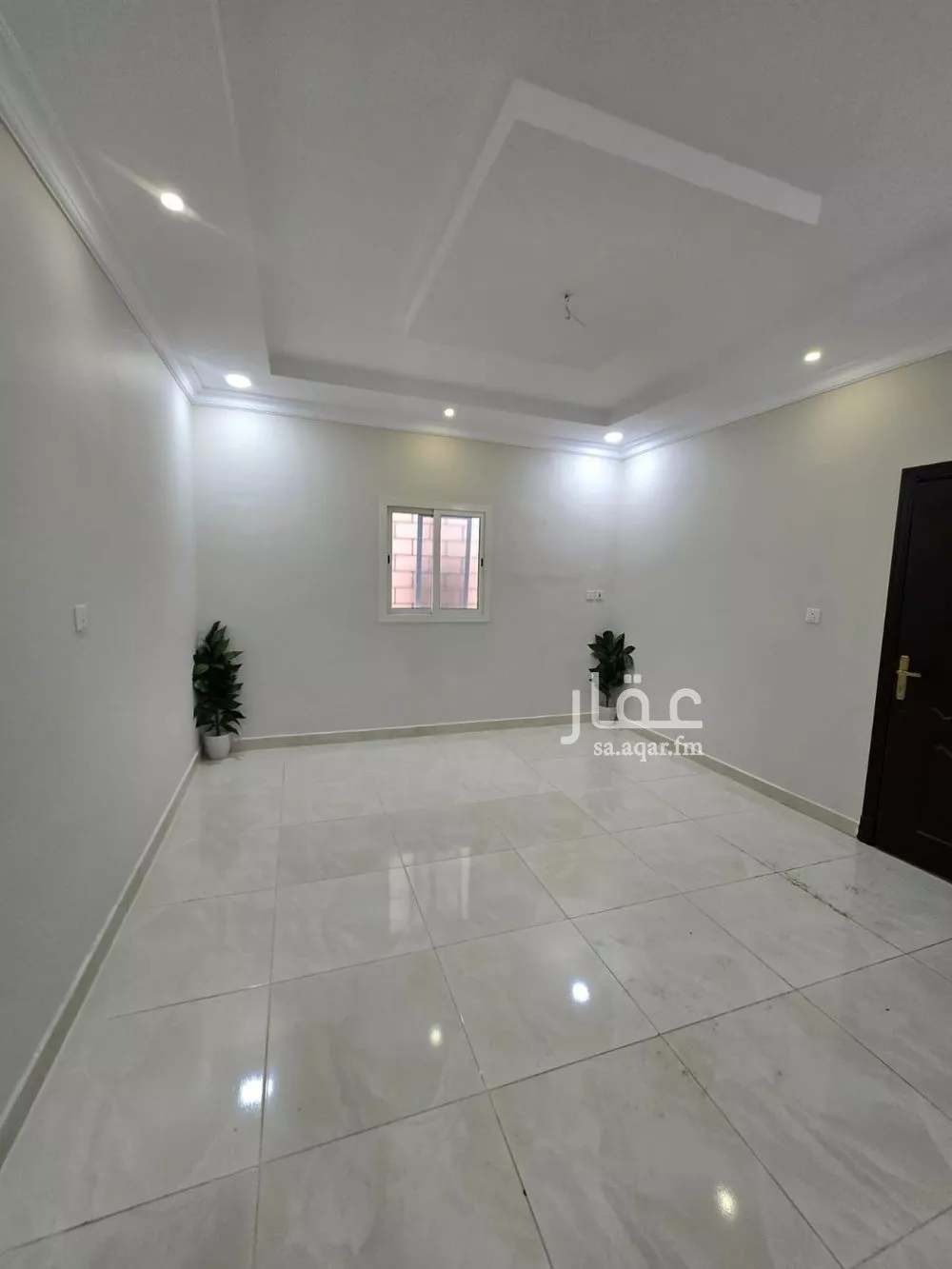 5 bedroom apartment in Dahiat King Fahd 10