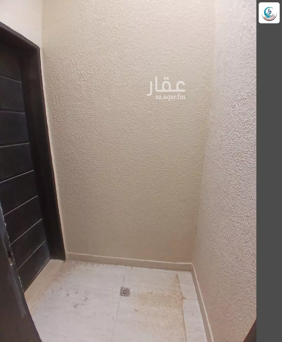 فيلا 8 غرف في النظيم 5