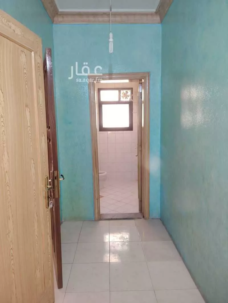 5 bedroom villa in Al Khalidiyyah 5