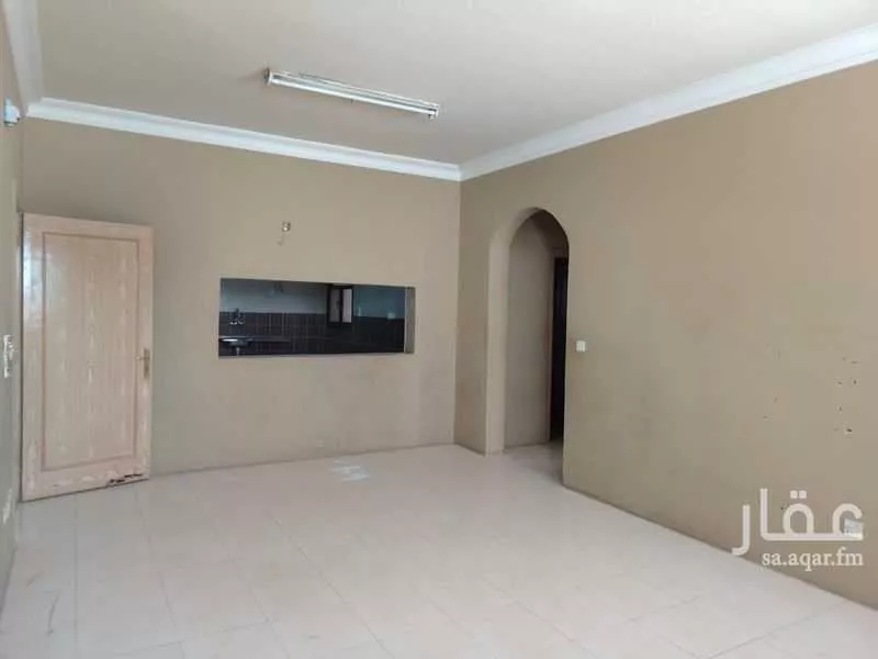 5 bedroom villa in Al Khalidiyyah 9