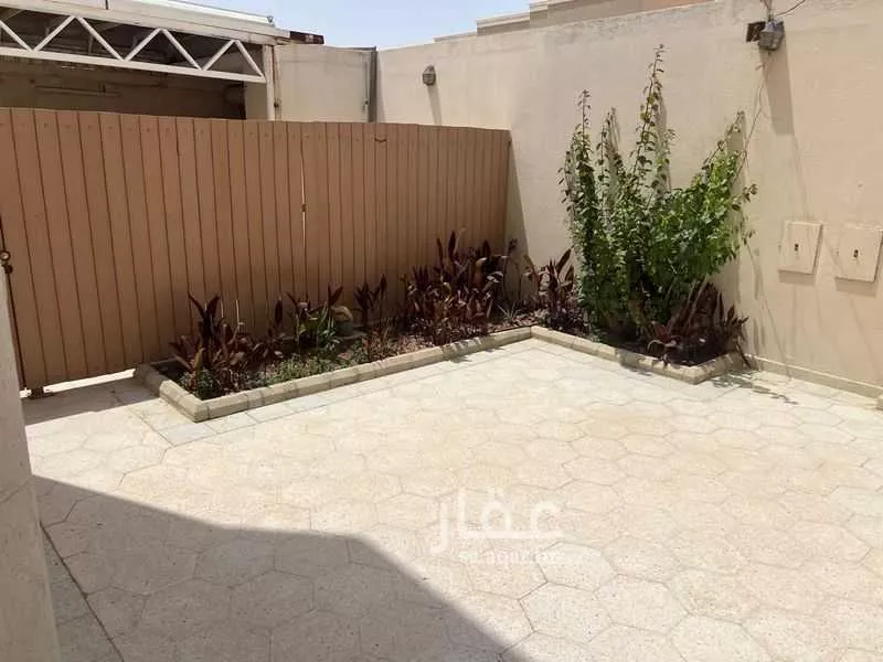 فيلا 17 غرف في الزهرة 14