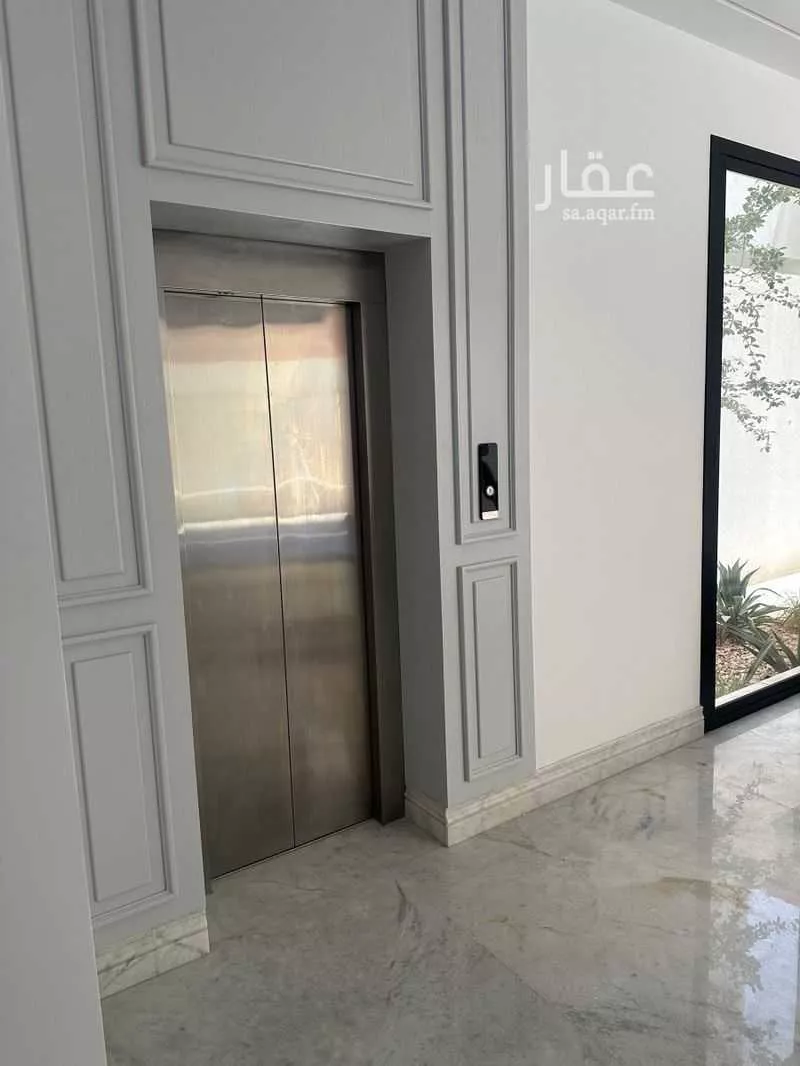 فيلا 5 غرف في الغدير 3
