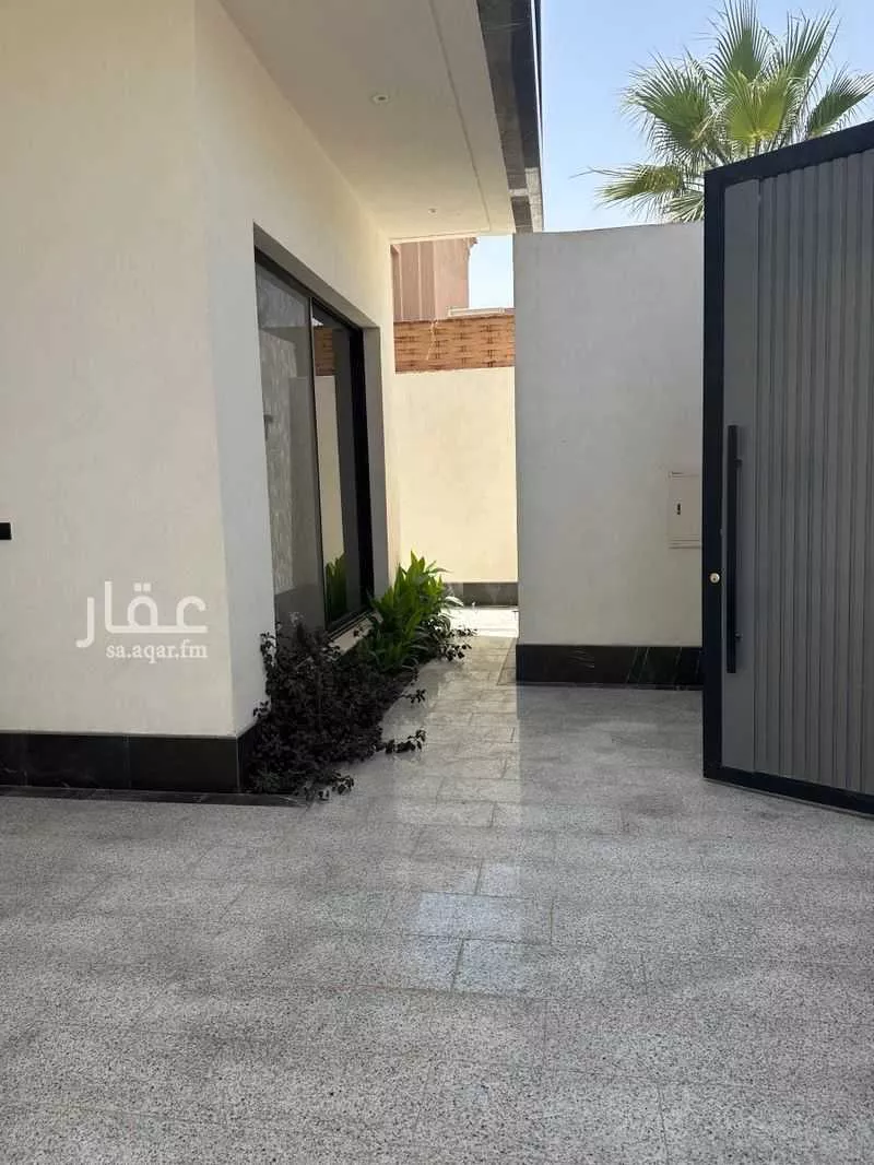 فيلا 5 غرف في الغدير 5