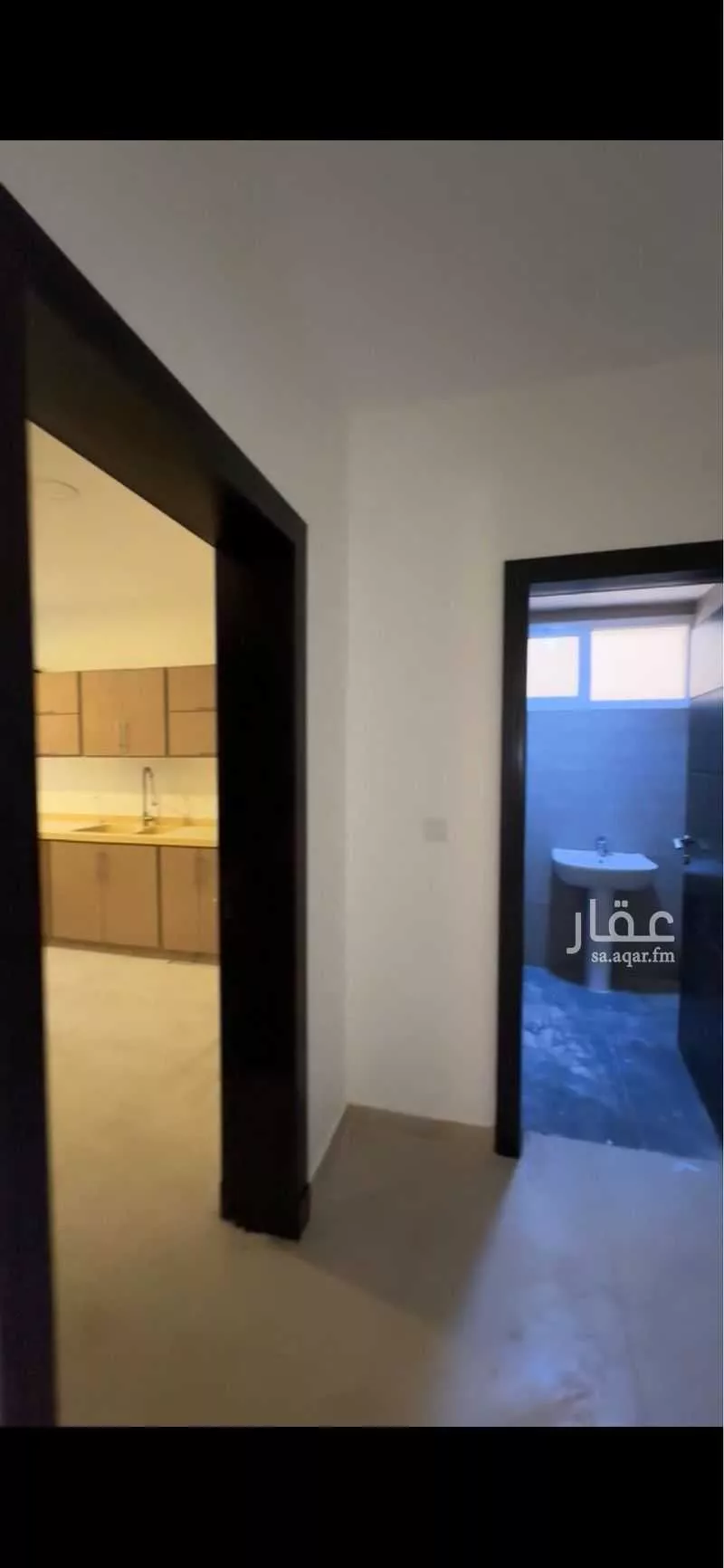 فيلا 4 غرف في العارض 8