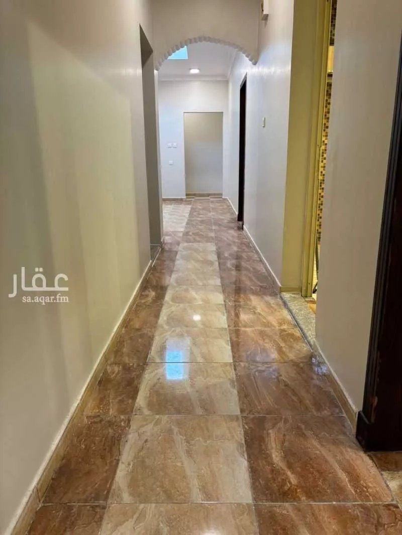 عمارة 600 م² في طيبة 3