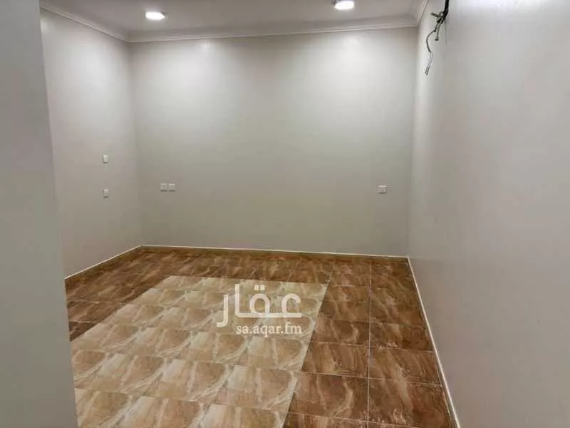 عمارة 600 م² في طيبة 4