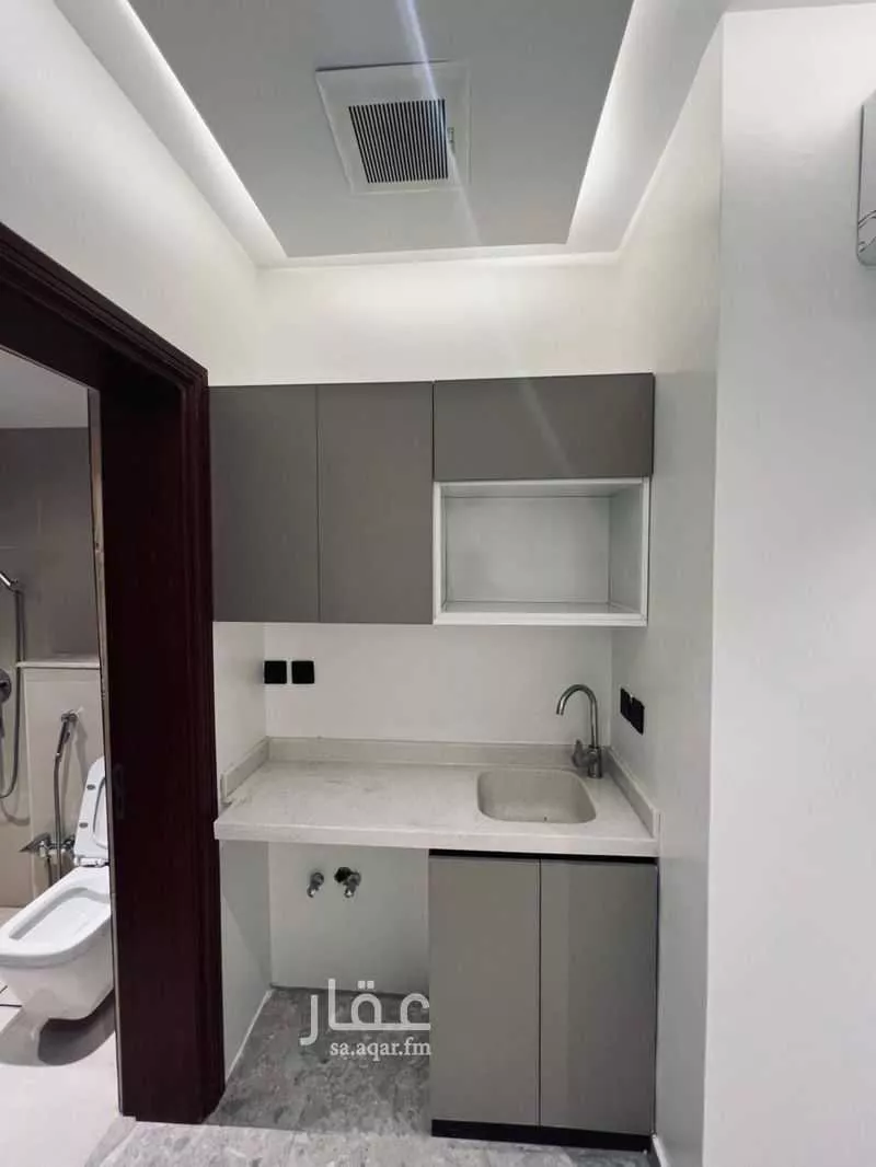 2 bedroom apartment in Al Shuhada 4