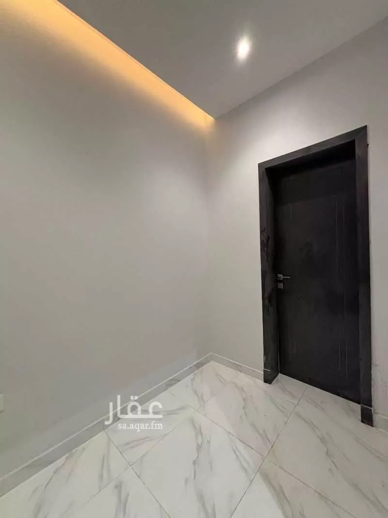 فيلا 5 غرف في الفروسية 18