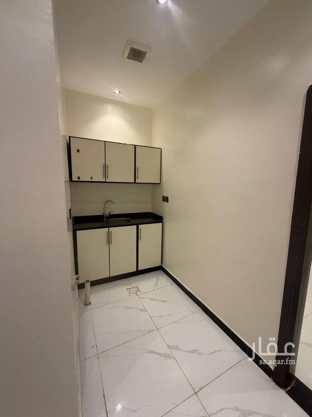 1 bedroom apartment in King Fahd 5
