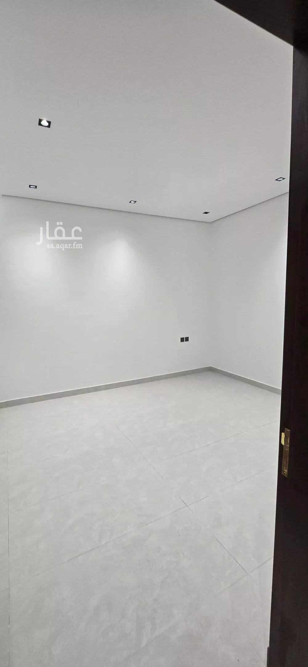 شقة 3 غرف في الرمال 9