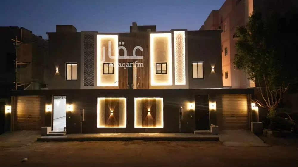 فيلا 9 غرف في الملك فهد 3