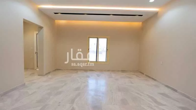 فيلا 4 غرف في الملك فهد 15
