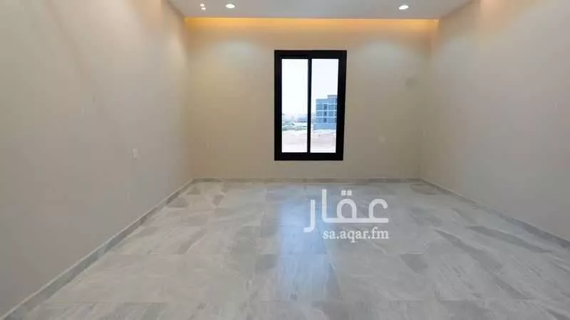 فيلا 4 غرف في الملك فهد 16