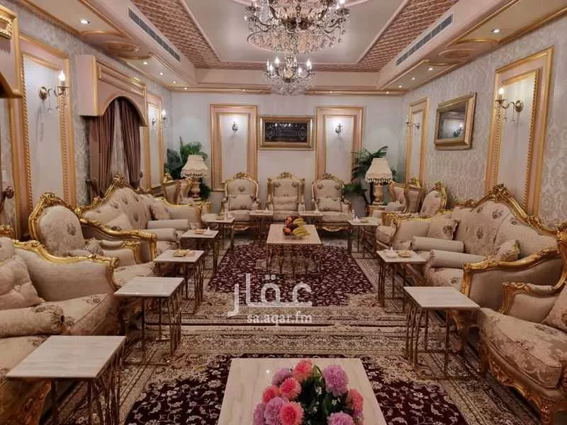 فيلا 5 غرف في الملك فهد 5