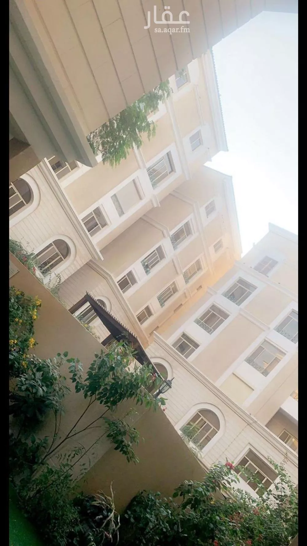 فيلا 4 غرف في الحمرا 2