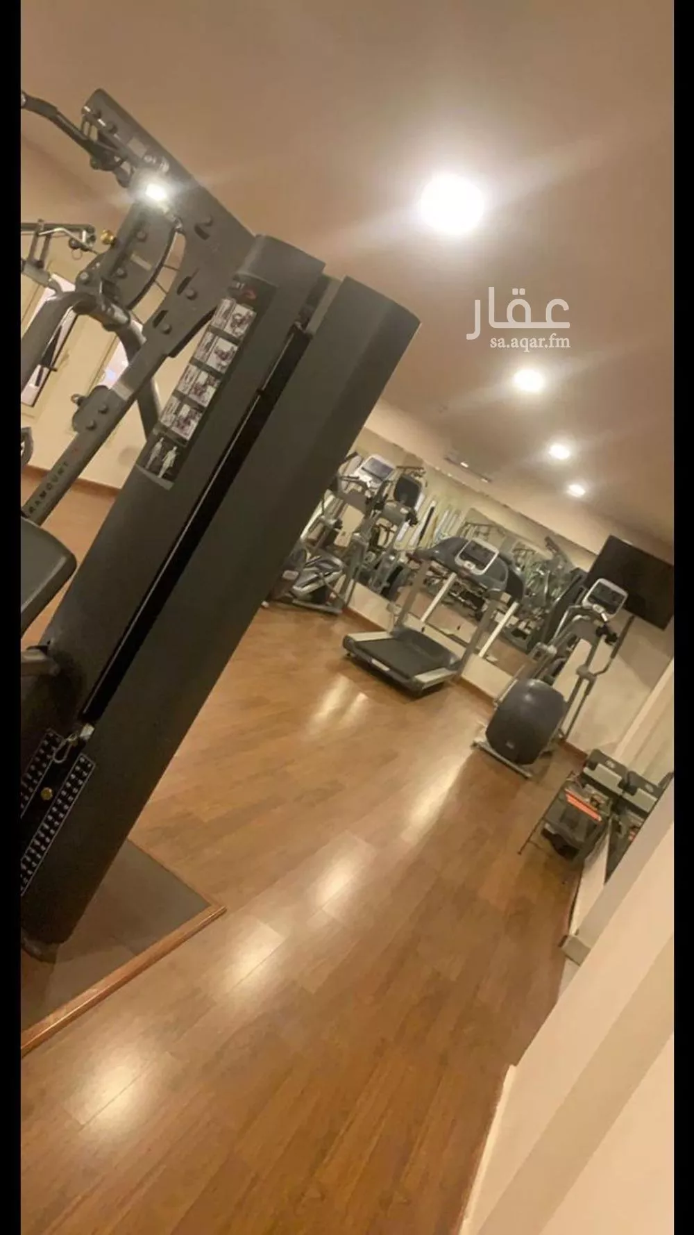 فيلا 4 غرف في الحمرا 18