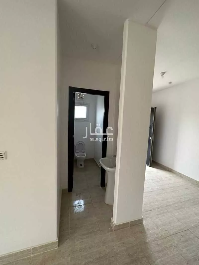 فيلا 7 غرف في الرياض 10